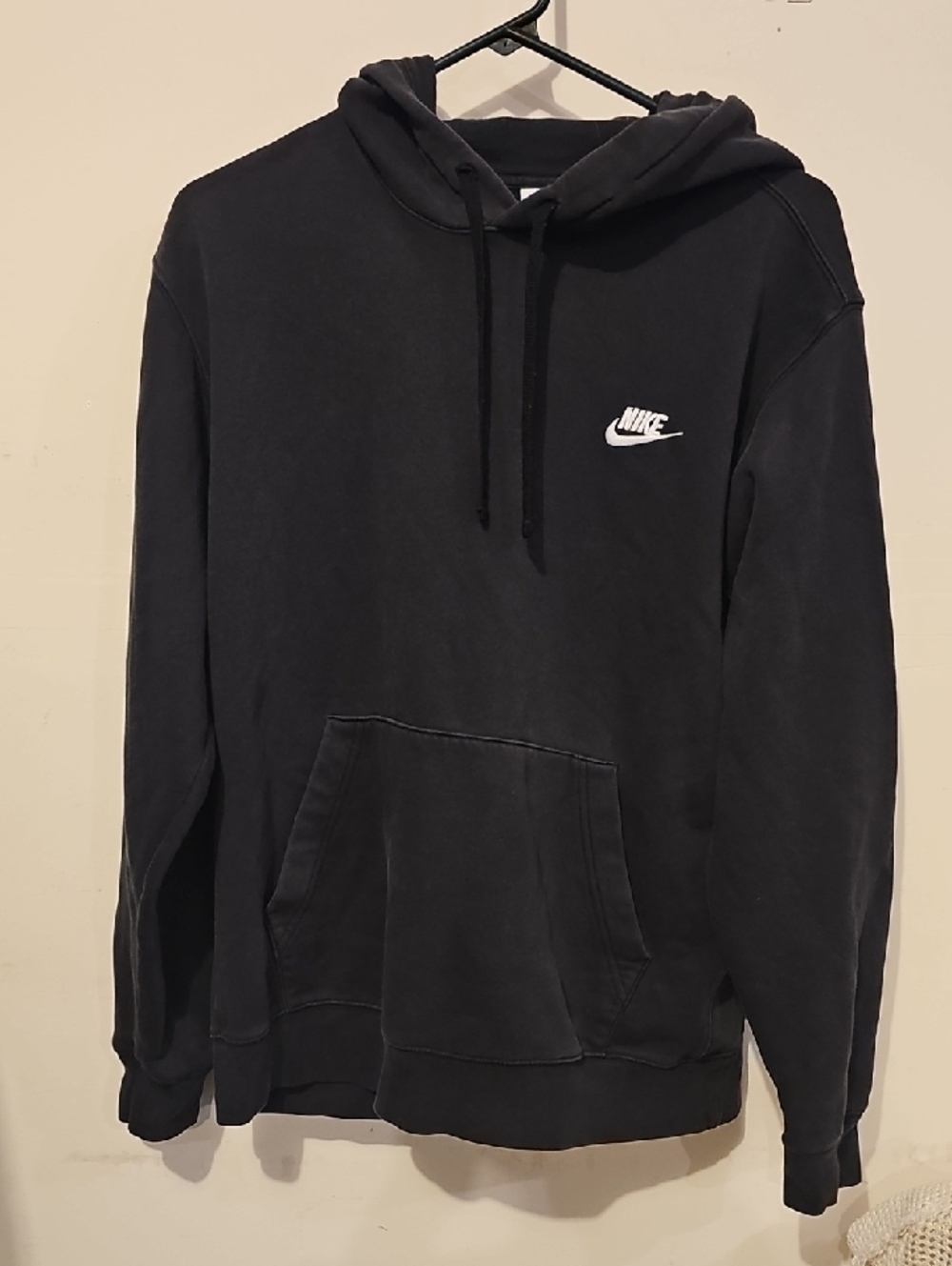 NIKE Mens Large Black And White Hoodie!! Pre Owned